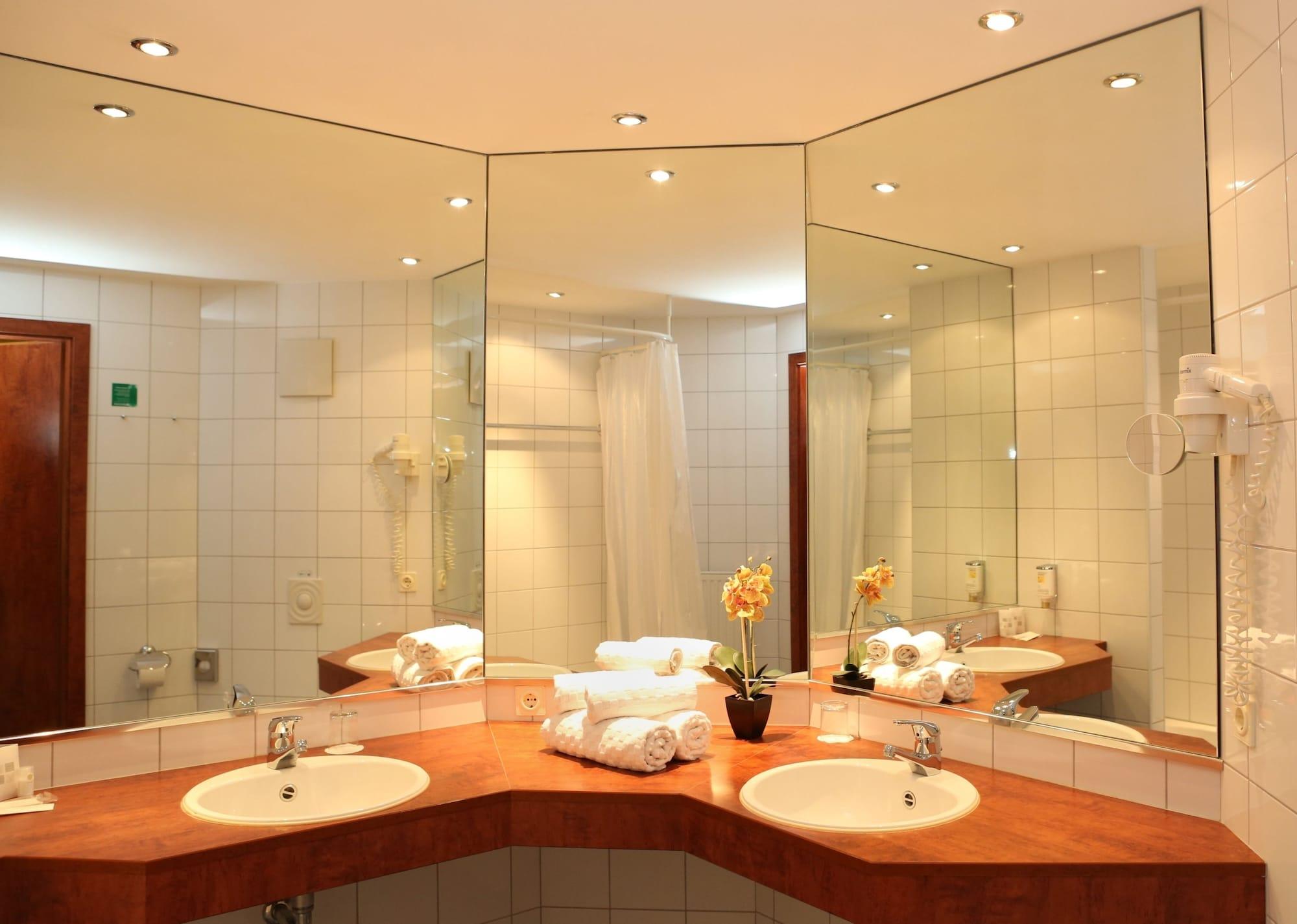 Amedia Frankfurt Russelsheim Trademark Collection By Wyndham Ngoại thất bức ảnh